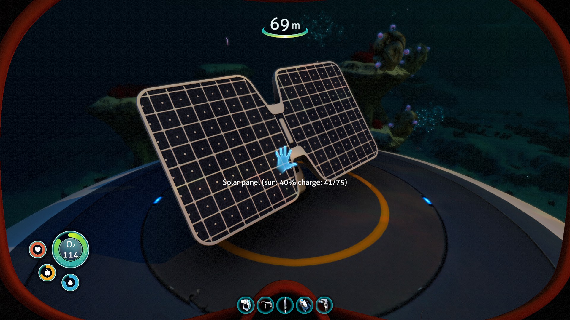 Subnautica - Power source active Guide - Power source Number 1: Solar Panels (Harvest power directly from the sun!) - 2D8F3E9